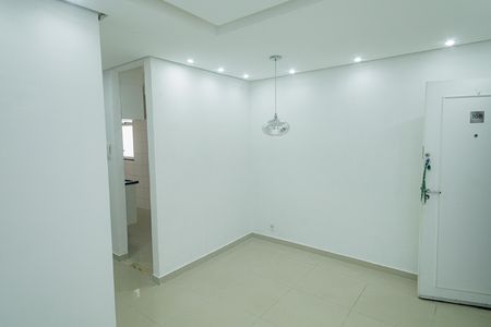 Sala de apartamento à venda com 2 quartos, 43m² em Campo Grande, Rio de Janeiro