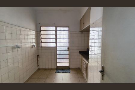 Cozinha de apartamento para alugar com 1 quarto, 58m² em Liberdade, São Paulo