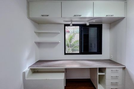 Apartamento para alugar com 86m², 3 quartos e 2 vagasQuarto 3