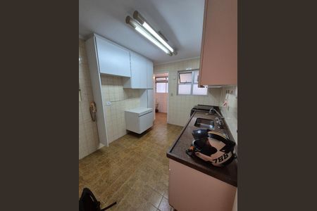 Foto 02 de apartamento para alugar com 3 quartos, 84m² em Vila Olímpia, São Paulo
