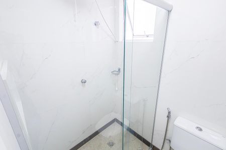 Banheiro de apartamento para alugar com 3 quartos, 77m² em Paquetá, Belo Horizonte