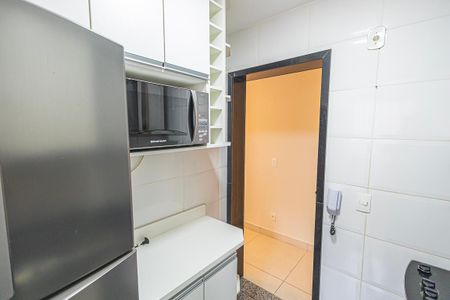 Cozinha de apartamento para alugar com 3 quartos, 77m² em Paquetá, Belo Horizonte