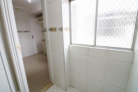 Área de Serviço de apartamento para alugar com 2 quartos, 63m² em Santo Amaro, São Paulo