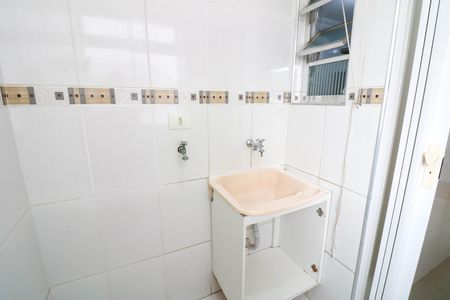 Área de Serviço de apartamento para alugar com 2 quartos, 63m² em Santo Amaro, São Paulo