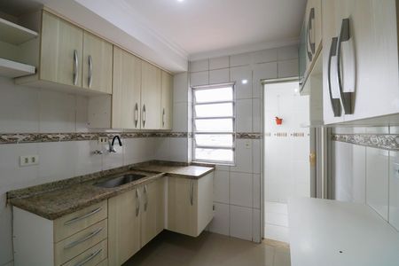 Cozinha de apartamento para alugar com 2 quartos, 63m² em Santo Amaro, São Paulo