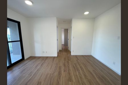 Apartamento para alugar com 59m², 2 quartos e 1 vaga Apartamento para alugar com 59m², 2 quartos e 1 vagaSala
