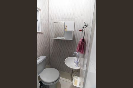 Lavabo de apartamento para alugar com 1 quarto, 65m² em Icaraí, Niterói