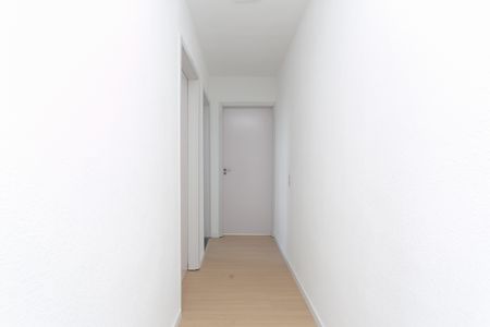 Apartamento à venda com 44m², 2 quartos e sem vaga Apartamento à venda com 44m², 2 quartos e sem vagaCorredor