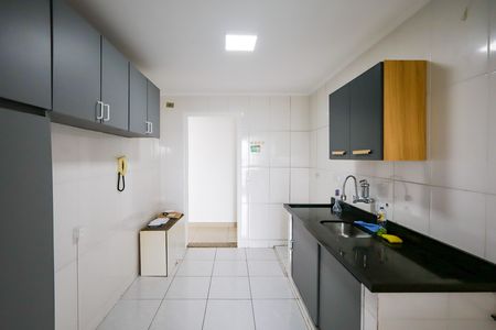 Cozinha de apartamento à venda com 3 quartos, 84m² em Jardim Marajoara, São Paulo