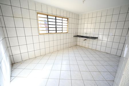 Casa à venda com 3 quartos, 250m² em Res. Araguaia, Goiânia