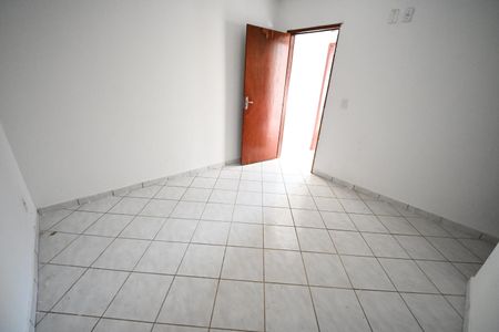 Casa à venda com 3 quartos, 250m² em Res. Araguaia, Goiânia