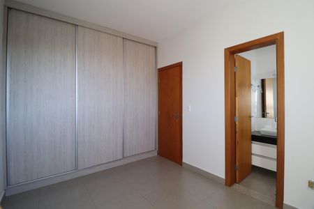 Apartamento para alugar com 84m², 3 quartos e 2 vagasQuarto 3 - Suíte