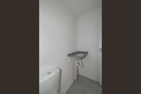 Apartamento à venda com 44m², 2 quartos e 1 vaga Apartamento à venda com 44m², 2 quartos e 1 vagaBanheiro