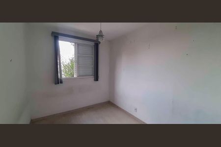 Quarto 1 de apartamento para alugar com 2 quartos, 46m² em Quitaúna, Osasco