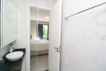 Banheiro da Suíte de apartamento à venda com 3 quartos, 75m² em Jardim, Santo André