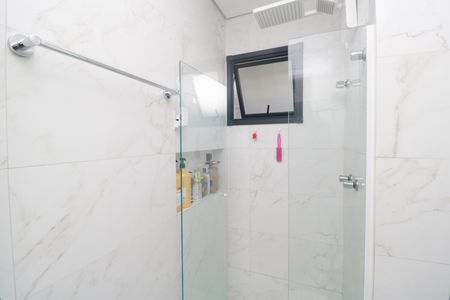 Apartamento à venda com 75m², 3 quartos e 2 vagasBanheiro da Suíte