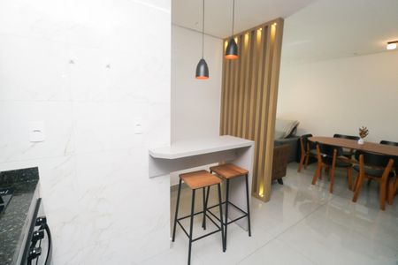 Apartamento à venda com 75m², 3 quartos e 2 vagasCozinha