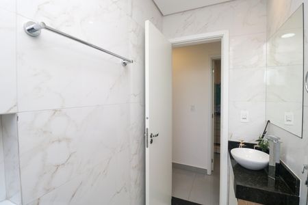 Apartamento à venda com 75m², 3 quartos e 2 vagasBanheiro Social