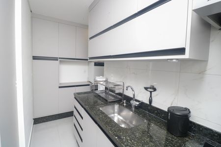 Apartamento à venda com 75m², 3 quartos e 2 vagasCozinha