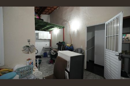 Casa para alugar com 112m², 2 quartos e 1 vagaCobertura
