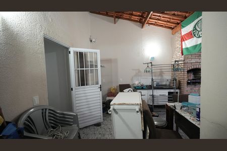 Casa para alugar com 112m², 2 quartos e 1 vagaCobertura