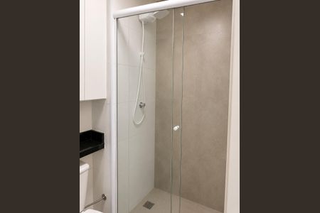 Banheiro de apartamento à venda com 2 quartos, 43m² em Jardim Almanara, São Paulo