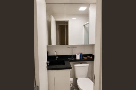 Banheiro de apartamento à venda com 2 quartos, 43m² em Jardim Almanara, São Paulo