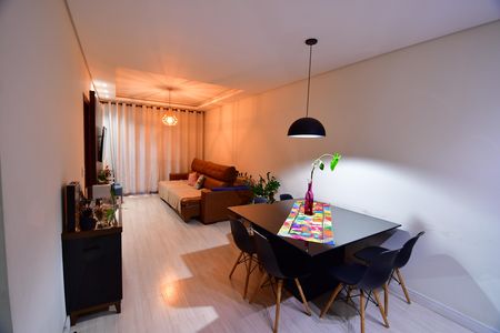 Apartamento para alugar com 120m², 3 quartos e 1 vagaSala