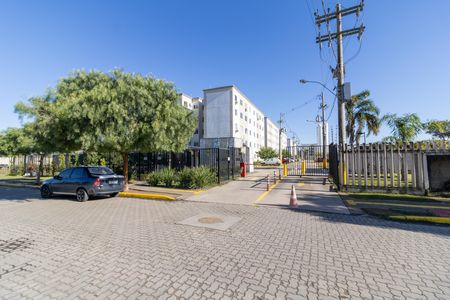 Apartamento à venda com 48m², 2 quartos e 1 vaga Apartamento à venda com 48m², 2 quartos e 1 vagaFachada
