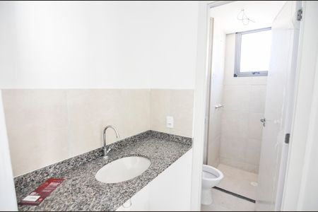 Apartamento à venda com 40m², 2 quartos e sem vaga Apartamento à venda com 40m², 2 quartos e sem vagaBanheiro