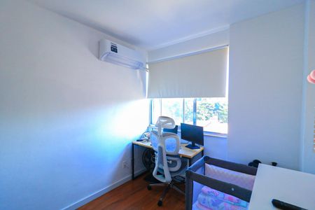 Apartamento para alugar com 72m², 2 quartos e 1 vaga