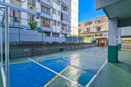 Apartamento para alugar com 72m², 2 quartos e 1 vaga Apartamento para alugar com 72m², 2 quartos e 1 vagaquadra