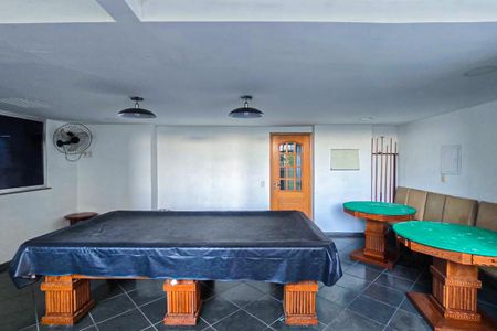 Apartamento para alugar com 72m², 2 quartos e 1 vaga Apartamento para alugar com 72m², 2 quartos e 1 vagaSala de Jogos
