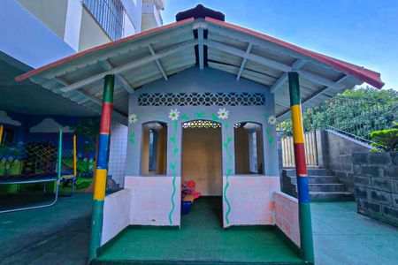 Apartamento para alugar com 72m², 2 quartos e 1 vaga