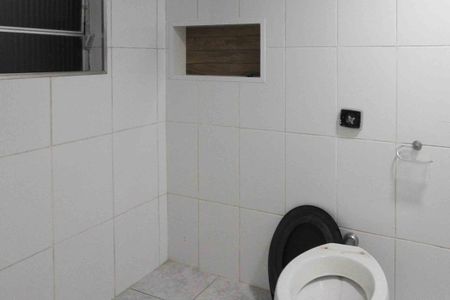 Banheiro de casa para alugar com 1 quarto, 45m² em Vila Alpina, São Paulo
