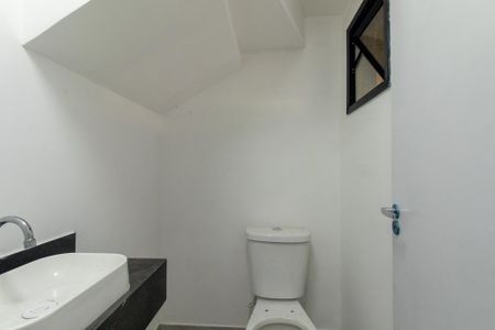 Casa de condomínio à venda com 130m², 3 quartos e 2 vagas Casa de condomínio à venda com 130m², 3 quartos e 2 vagasLavabo