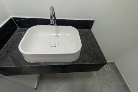 Casa de condomínio à venda com 130m², 3 quartos e 2 vagas Casa de condomínio à venda com 130m², 3 quartos e 2 vagasLavabo