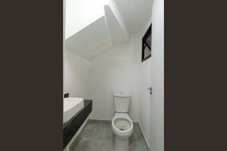 Casa de condomínio à venda com 130m², 3 quartos e 2 vagas Casa de condomínio à venda com 130m², 3 quartos e 2 vagasLavabo