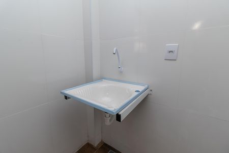 Cozinha e Área de Serviço de apartamento para alugar com 2 quartos, 54m² em Jaqueline, Belo Horizonte