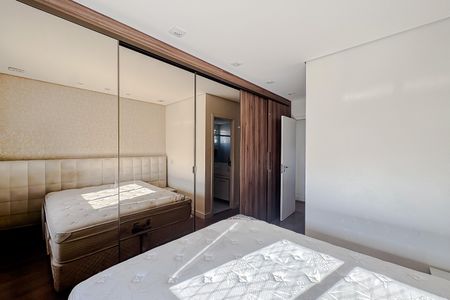Apartamento para alugar com 124m², 3 quartos e 3 vagas