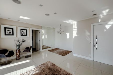 Apartamento para alugar com 124m², 3 quartos e 3 vagas