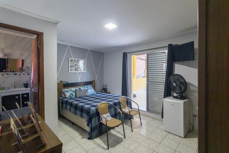Casa à venda com 100m², 3 quartos e 2 vagas Casa à venda com 100m², 3 quartos e 2 vagasSuíte