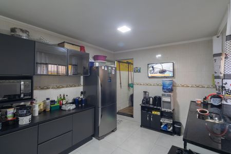 Casa à venda com 100m², 3 quartos e 2 vagas Casa à venda com 100m², 3 quartos e 2 vagasCozinha