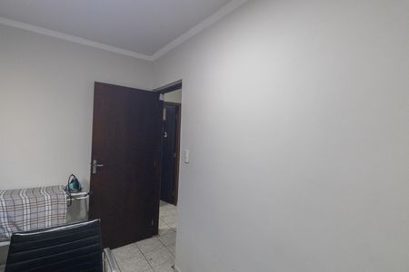 Casa à venda com 100m², 3 quartos e 2 vagas Casa à venda com 100m², 3 quartos e 2 vagasQuarto 2