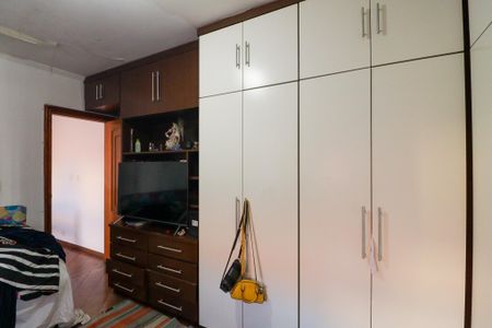 Casa à venda com 250m², 3 quartos e 4 vagas