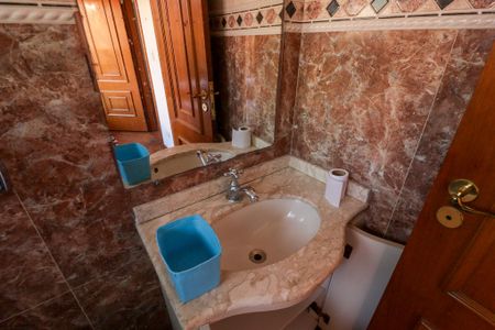 Casa à venda com 250m², 3 quartos e 4 vagas