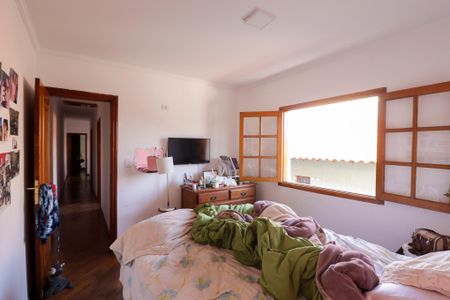 Casa à venda com 250m², 3 quartos e 4 vagas