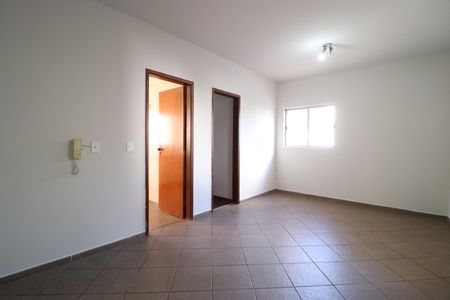 Apartamento para alugar com 2 quartos, 63m² em Saraiva, Uberlândia