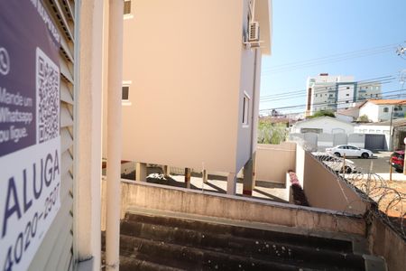 Plaquinha de apartamento para alugar com 2 quartos, 63m² em Saraiva, Uberlândia