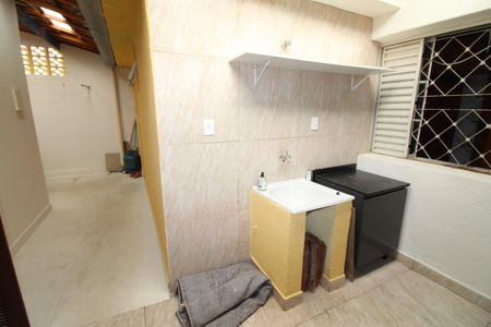 Área de Serviço de casa para alugar com 3 quartos, 120m² em Centro, São José dos Campos